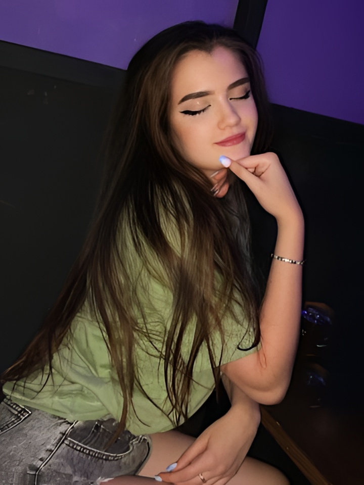 Белла привлекальеная девушка из Данилов цена от 4000 руб