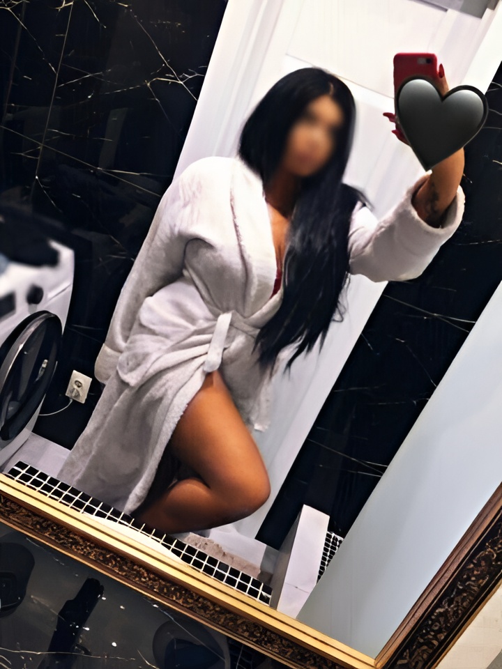 Каролина привлекальеная девушка из Данилов цена от 3000 руб