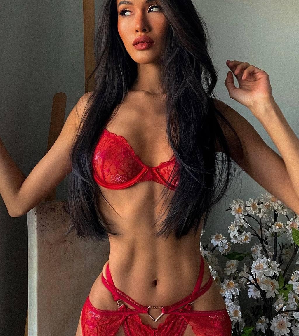 Милена привлекальеная девушка из Данилов цена от 6000 руб