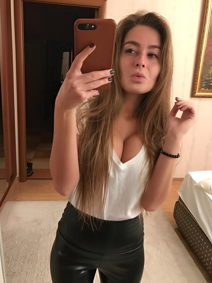 Индивидуалка Софа, доступна для личного знакомства от 2500 руб