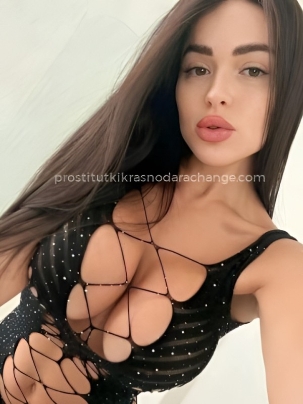 Елена привлекательная девушка из Данилов цена от 2000 руб