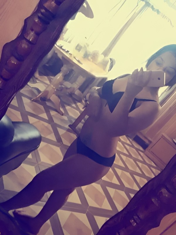 Нелли привлекательная девушка из Данилов цена от 3000 руб