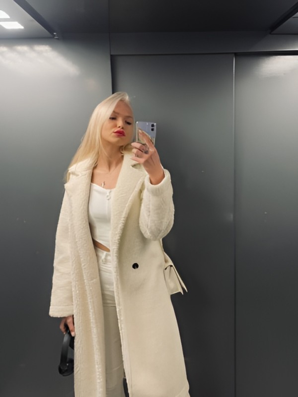 Таисия привлекательная девушка из Данилов цена от 1500 руб